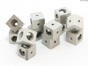 Rohové kostky čiré (12p) - 15mmx15mmx15mm