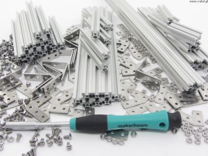 MakerBeam Regular Starter Kit Clear